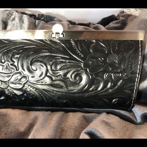 Leather Patricia Nash” Super Adorable Wallet!
